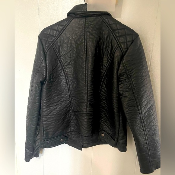Black faux leather jacket - Picture 2 of 2